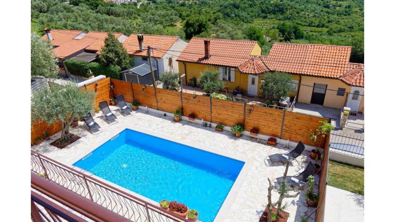 Holiday Home Vlady By Rent Istria Буйе Екстериор снимка