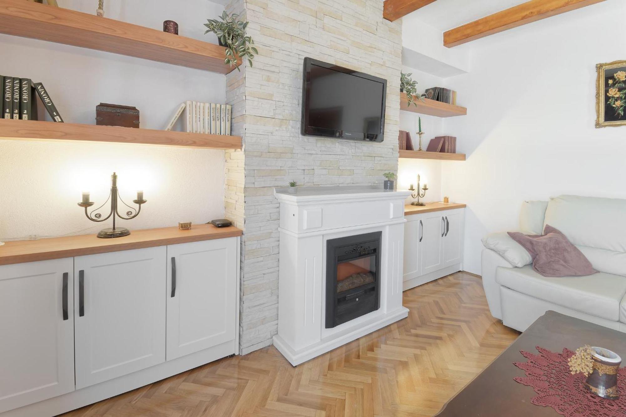 Holiday Home Vlady By Rent Istria Буйе Екстериор снимка